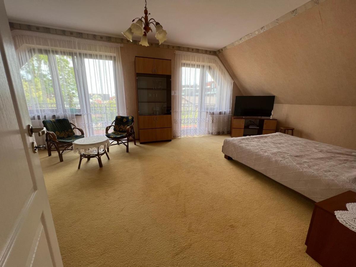 Willa Garden 2 Z Pieknym Ogrodem I Tarasem ウストロニエ・モルスキエ エクステリア 写真